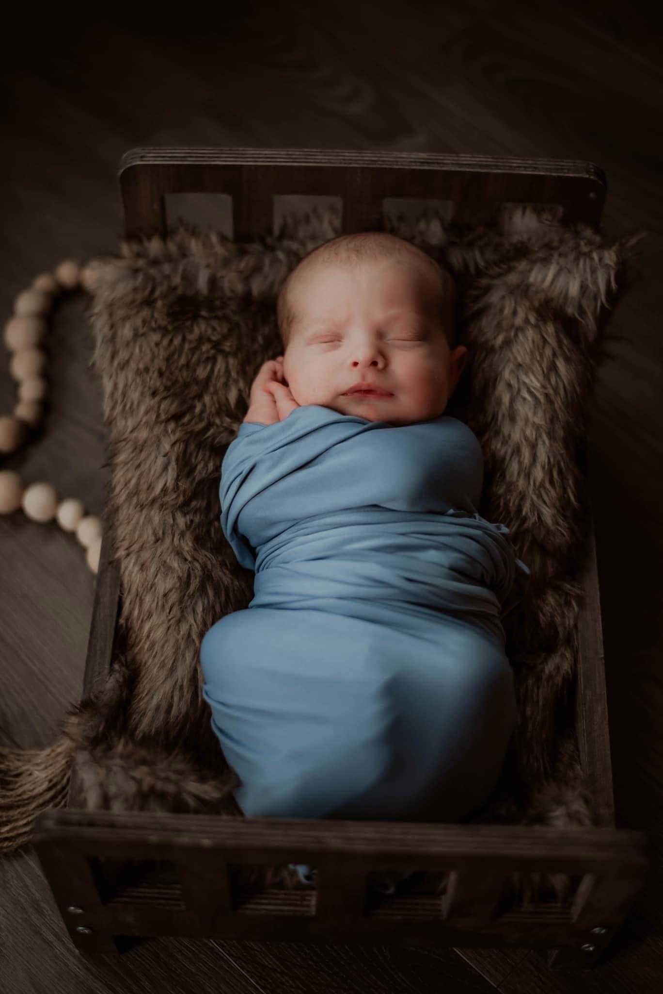 Lifestyle newborn at home